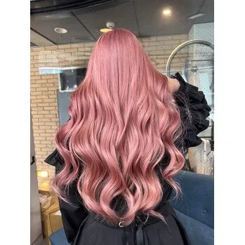 ハイトーンピンクカラーするなら心斎橋LAFFへ！