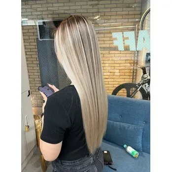 ［心斎橋美容室］ホワイトカラー自信あります！